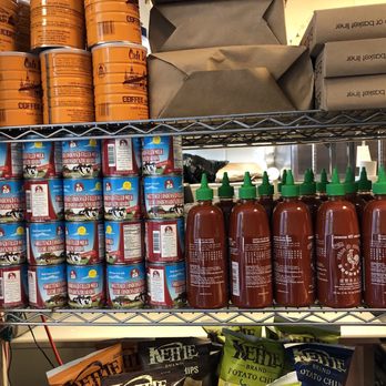 DragonEats - Sriracha and other supplies - Vietnamese Near Me - San Francisco, California