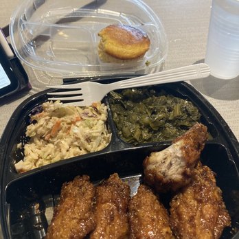 Mary Ellen’s - Cajun honey wings, coleslaw, and collard greens. Comes with a corn muffin. - Food Trucks Near Me - Lincoln, Nebraska Mary Ellen’s - Cajun honey wings, coleslaw, and collard greens. Comes with a corn muffin. - Food Trucks Near Me - Lincoln, Nebraska
