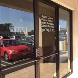 Front entrance that states only Dr. Bi Yan Yang's name. however, her partner Dr. Min Li does practice here- and has been for the past year.