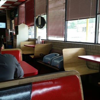 Danny's Cafe - the interior of a diner - Breakfast & Brunch Near Me - Blacksburg, South Carolina