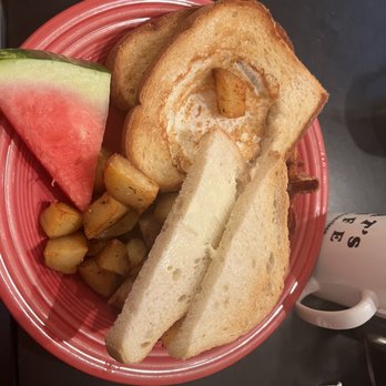 Pat's Cafe - Eggs in the Hole Breakfast - Breakfast & Brunch Near Me - San Francisco, California Pat's Cafe - Eggs in the Hole Breakfast - Breakfast & Brunch Near Me - San Francisco, California
