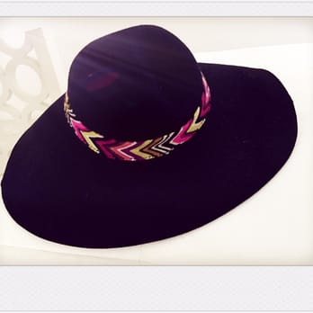 Dechoes - $8 Missoni Floppy Hat! - Used, Vintage & Consignment Near Me - Orlando, Florida Dechoes - $8 Missoni Floppy Hat! - Used, Vintage & Consignment Near Me - Orlando, Florida