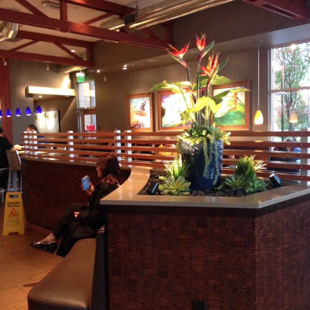 Habit Burger & Grill - Seating area - Burgers Near Me - Redding, California Habit Burger & Grill - Seating area - Burgers Near Me - Redding, California