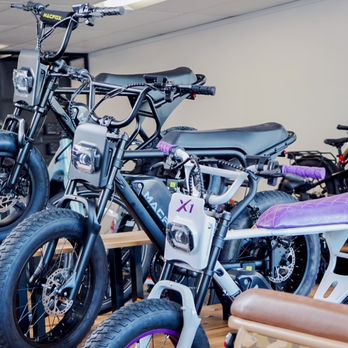 Riding 5 Electric Bikes - Bikes Near Me - Claremont, California Riding 5 Electric Bikes - Bikes Near Me - Claremont, California
