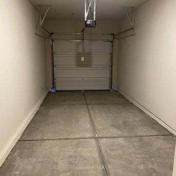 Sync Apartment Homes - Single attached garage in selected units (not all units) - Apartments Near Me - North Las Vegas, Nevada Sync Apartment Homes - Single attached garage in selected units (not all units) - Apartments Near Me - North Las Vegas, Nevada