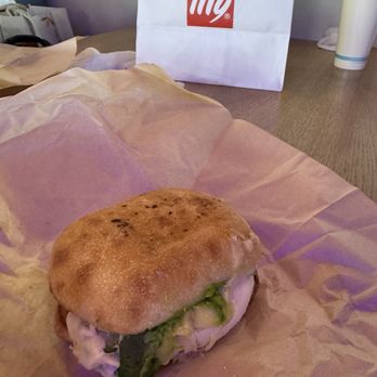 illy Caffè - Avocado Egg White Sandwich - Coffee & Tea Near Me - San Francisco, California illy Caffè - Avocado Egg White Sandwich - Coffee & Tea Near Me - San Francisco, California