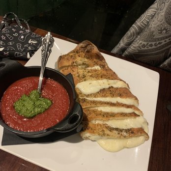 Rocco's - Garlic Cheese Bread - Bars Near Me - Seattle, Washington