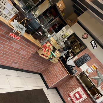 The Pit - a view of a restaurant from above - Barbeque Near Me - Edgewater, New Jersey
