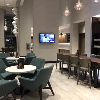 Hyatt Place - Lobby and breakfast area - Hotels Near Me - St. Petersburg, Florida Hyatt Place - Lobby and breakfast area - Hotels Near Me - St. Petersburg, Florida