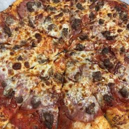 All Meat Pizza (Large 15") All Meat Pizza (Large 15")