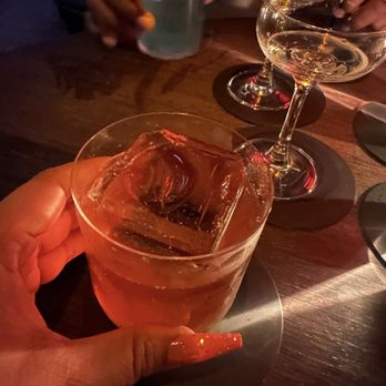 Here Nor There - Daydreaming & first kiss - Cocktail Bars Near Me - Austin, Texas