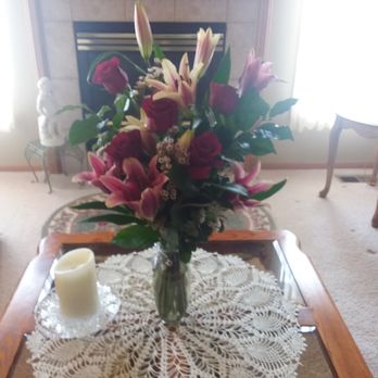Morgan Floral - Grandma's Valentine's Day arrangement!! - Nurseries & Gardening Near Me - Greeley, Colorado
