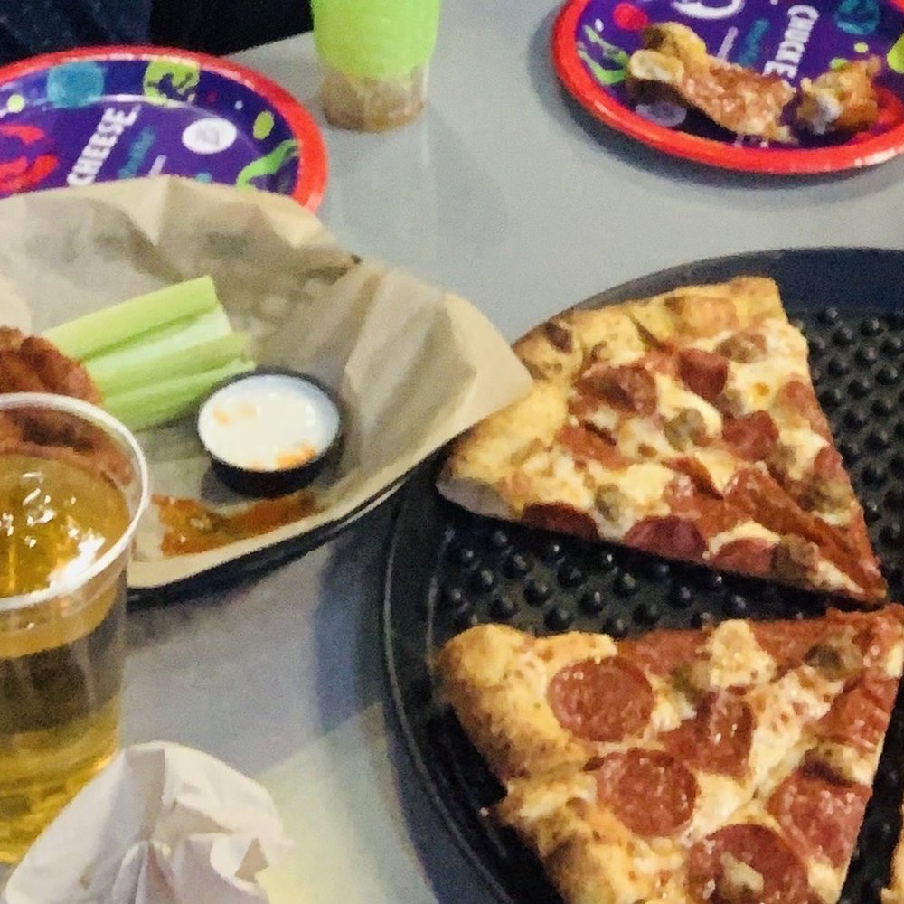 Chuck E. Cheese - Pizza and Beer - Pizza Near Me - Thousand Oaks, California Chuck E. Cheese - Pizza and Beer - Pizza Near Me - Thousand Oaks, California
