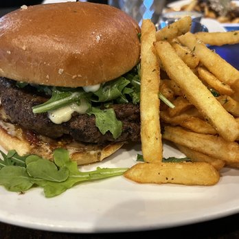 Social House Kitchen and Bar - Bleu Burger - Burgers Near Me - Bakersfield, California Social House Kitchen and Bar - Bleu Burger - Burgers Near Me - Bakersfield, California