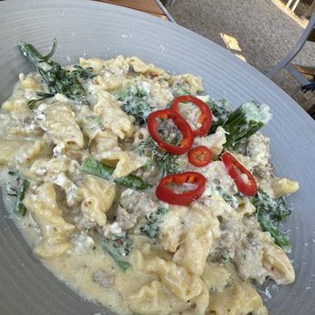 Union On Yale - Spicy sausage pasta - New American Near Me - Claremont, California Union On Yale - Spicy sausage pasta - New American Near Me - Claremont, California