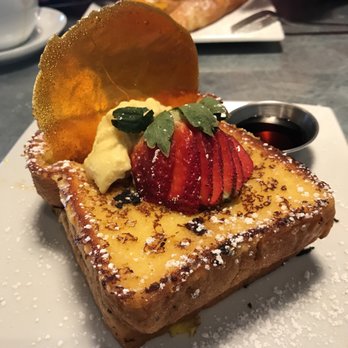 Toast - Créame Brûlée French toast - Breakfast & Brunch Near Me - Temecula, California