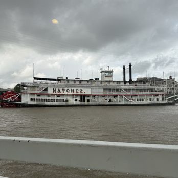 Steamboat NATCHEZ - Official Site - The boat - Boat Charters Near Me - New Orleans, Louisiana