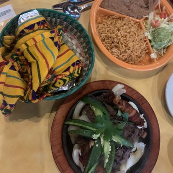 Mezcal Cantina - Diablo and fajitas, very good! - Tex-Mex Near Me - Conroe, Texas Mezcal Cantina - Diablo and fajitas, very good! - Tex-Mex Near Me - Conroe, Texas
