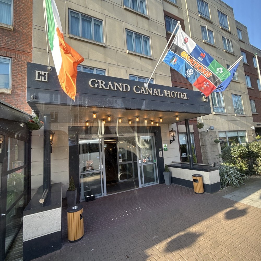 Grand Canal Hotel - Hotels Near Me - Ballsbridge, D