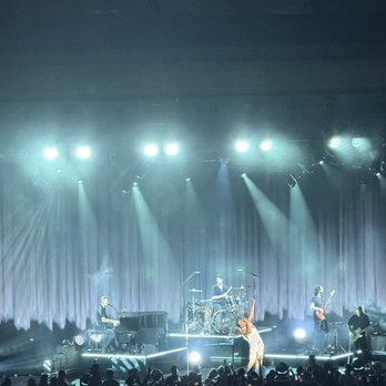 Chastain Park Amphitheatre - Parks Near Me - Atlanta, Georgia