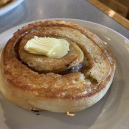 Grilled cinnamon roll