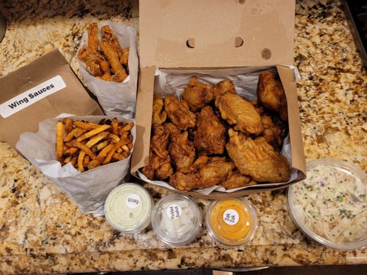 Dak Dak Wings by null