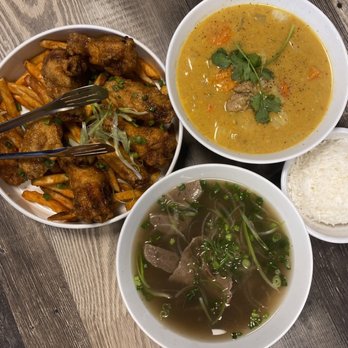 Pho Bar Vietnamese Kitchen - SPICY FISH SAUCE WINGS l CANH GA CHIEN NUOC MAM CHICKEN CURRY I Ca Ri Ga KID PHO BOWL - Vietnamese Near Me - Davie, Florida Pho Bar Vietnamese Kitchen - SPICY FISH SAUCE WINGS l CANH GA CHIEN NUOC MAM CHICKEN CURRY I Ca Ri Ga KID PHO BOWL - Vietnamese Near Me - Davie, Florida