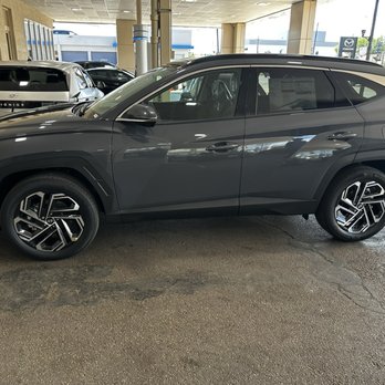 McGrath City Hyundai - Car Dealers Near Me - Chicago, Illinois