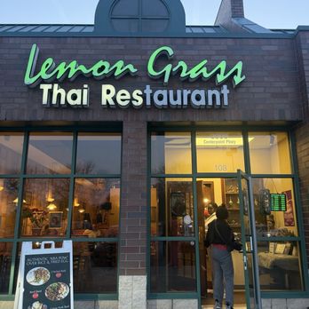 Lemon Grass Thai Restaurant - Thai Near Me - Pontiac, Michigan Lemon Grass Thai Restaurant - Thai Near Me - Pontiac, Michigan