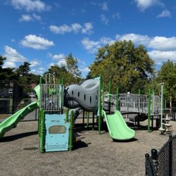 Kindernest Montessori