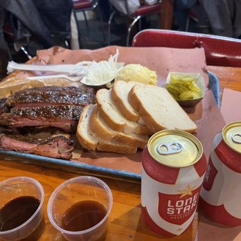 Franklin Barbecue - Barbeque Near Me - Austin, Texas