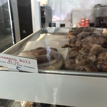 Hero - Doughnut case - Donuts Near Me - Birmingham, Alabama Hero - Doughnut case - Donuts Near Me - Birmingham, Alabama