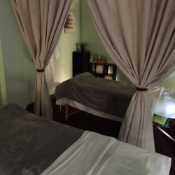 Celebrity Massage & Facial Spa