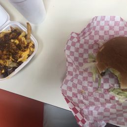 Starlight Burger Combo with Chili Cheese Fries! Starlight Burger Combo with Chili Cheese Fries!