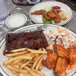 HALF RACK & SHRIMP HALF RACK & WINGS
