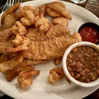 McGuire's Irish Pub - Fish & Shrimp & Chips - Irish Pub Near Me - Destin, Florida McGuire's Irish Pub - Fish & Shrimp & Chips - Irish Pub Near Me - Destin, Florida