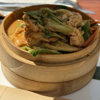 Nikki Beach Miami Beach - Nikki's Famous Chicken Satay was good - Seafood Near Me - Miami Beach, Florida Nikki Beach Miami Beach - Nikki's Famous Chicken Satay was good - Seafood Near Me - Miami Beach, Florida