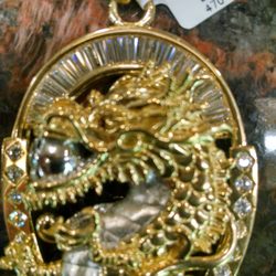 Ridge Coin & Gold Exchange - Gold brooch
