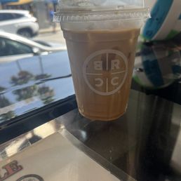Cold brew with caramel and oatmilk Cold brew with caramel and oatmilk