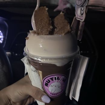 Nutilda Sweet Lab - Fresas Con crema y Cheesecake. - Creperies Near Me - Chula Vista, California