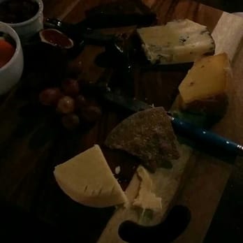 Café Beermoth - Cheeseboard - Bars Near Me - Manchester, XGM