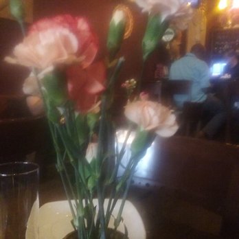 Nicky's Thai Kitchen - Fresh mini Carnations, a nice touch. - Thai Near Me - Pittsburgh, Pennsylvania Nicky's Thai Kitchen - Fresh mini Carnations, a nice touch. - Thai Near Me - Pittsburgh, Pennsylvania