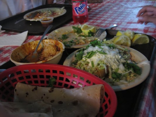 Las Cuatro Milpas by null