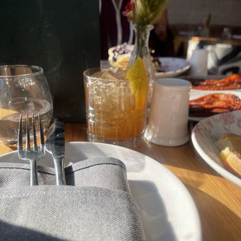 HIDE+SEEK - The Desperado Brunch Cocktail - New American Near Me - Chicago, Illinois