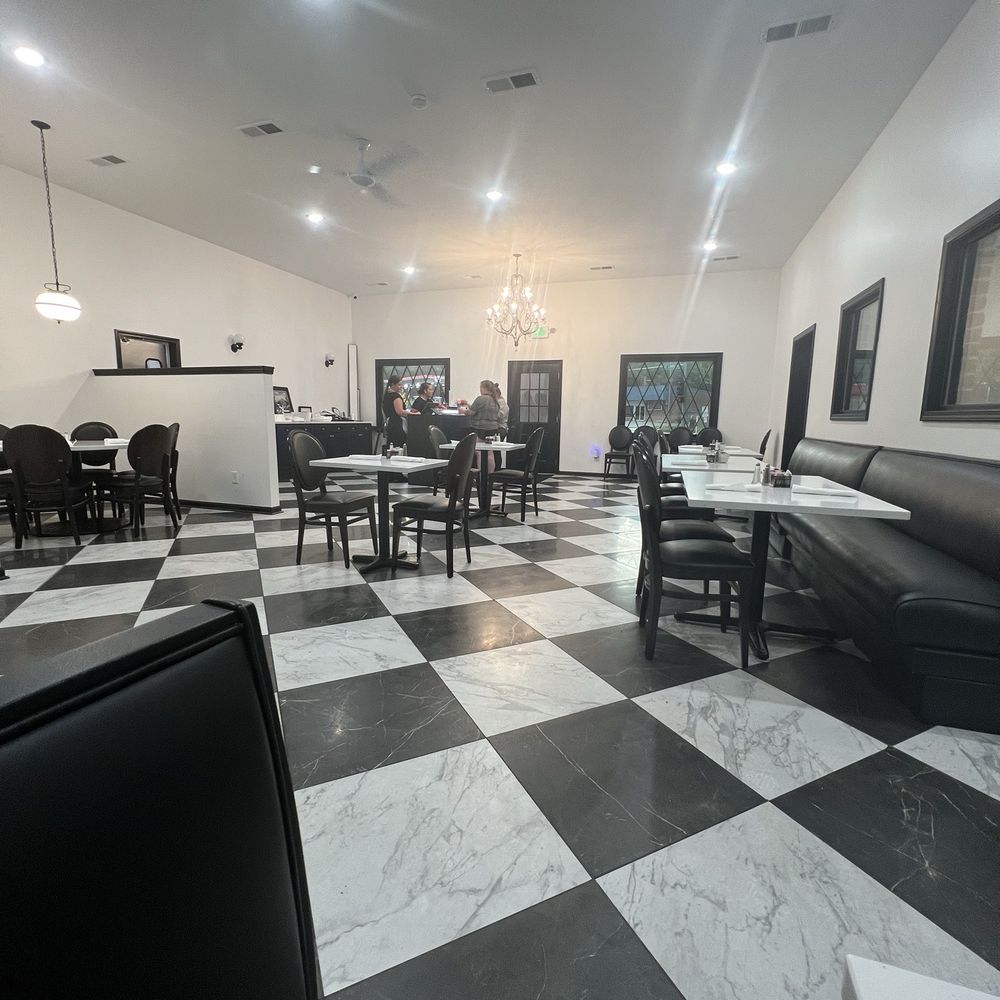 The Springs Restaurant - Inside - Breakfast & Brunch Near Me - Excelsior Springs, Missouri The Springs Restaurant - Inside - Breakfast & Brunch Near Me - Excelsior Springs, Missouri