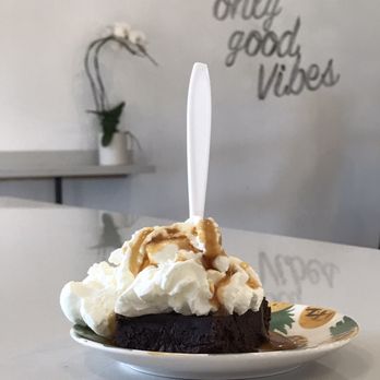 Le Cafe De La Plage - Homemade brownie, so good! - Coffee & Tea Near Me - Malibu, California Le Cafe De La Plage - Homemade brownie, so good! - Coffee & Tea Near Me - Malibu, California