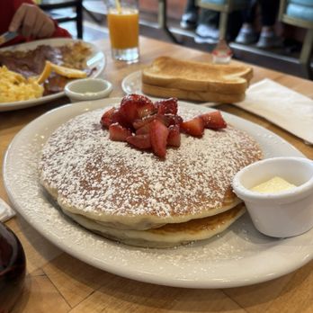 Breakfast at Tiffany's - Pancakes (horrible quality photo) - Diners Near Me - San Francisco, California