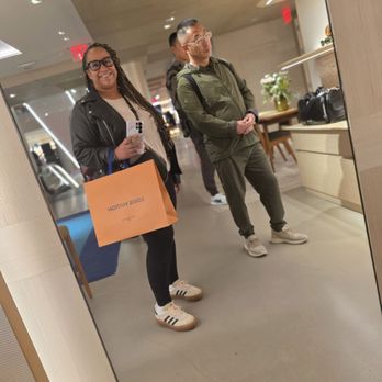 Louis Vuitton - Leather Goods Near Me - New York, New York Louis Vuitton - Leather Goods Near Me - New York, New York