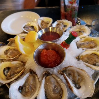 The Headless Widow - Oysters HH $1.50 each - Cocktail Bars Near Me - New York, New York The Headless Widow - Oysters HH $1.50 each - Cocktail Bars Near Me - New York, New York