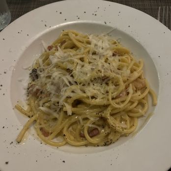 Francoli Gourmet - Bucatini alla Carbonara - Italian Near Me - Orange, California